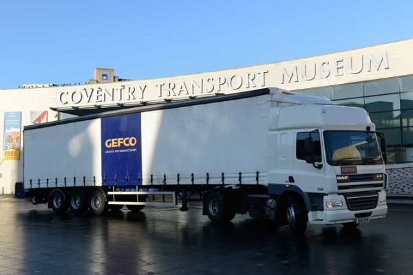 A GEFCO Egyesült Királyság régi motorokat szállít a Coventryi Közlekedési Múzeummal együttműködésben