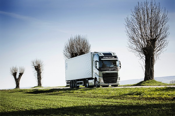 A Volvo Trucks egyedülálló sebességváltót mutat be nehéz járművekhez