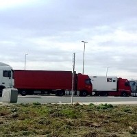 A Trimble és a TRAVIS megbízható kamionparkolót biztosít az európai flották számára a CoPilot segítségével