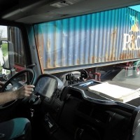 Az IRU új jelentése szerint a fuvarozók komolyan aggódnak a súlyosbodó sofőrhiány miatt