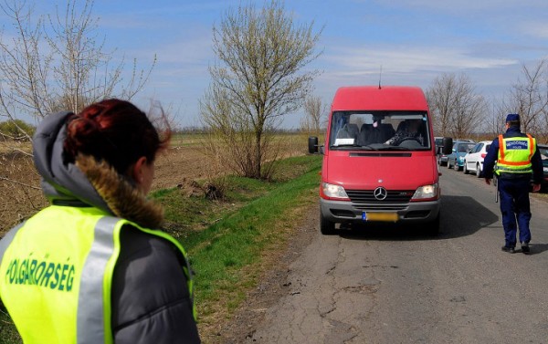 409 Kozuti ellenorzes Boldog hataraban 720px