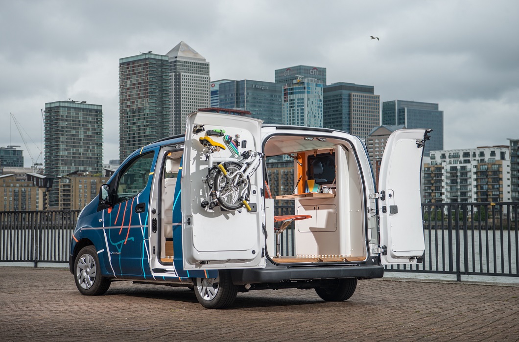 the_future_of_working_nissan_e_nv200_workspace_is_the_world_s_first_all