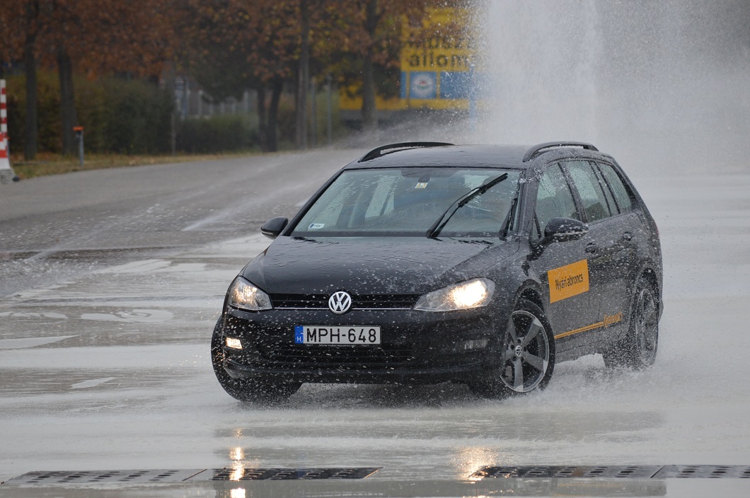 vizes_palya_nyari_gumiabroncs-continental