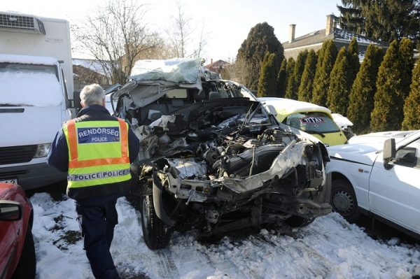 Halálos baleset az M5-ösön Újhartyánnál
