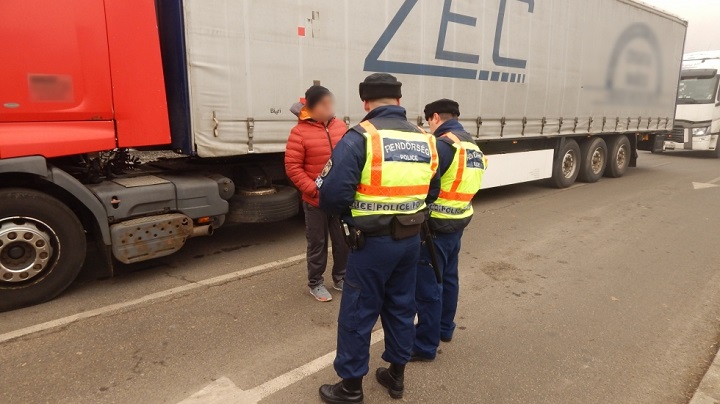 tispol-baranya-megyei rendorsegi-ellenorzes-2017-februar-dscn6754