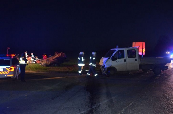 nem-adta-meg-az-elsobseget-a-kisteherautonak-police-hu-001-23