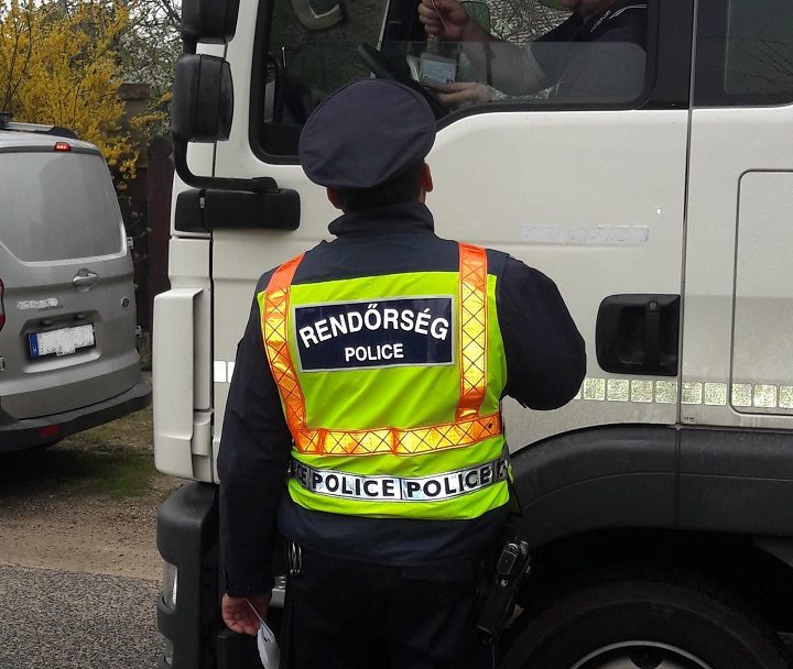 rendorsegi-alkohol-ellenorzes-police.hu-20170504151851