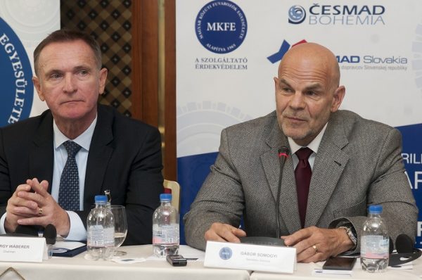 waberer-gyorgy-somosgyi-gabor-mkfe-vezetoi-v4-170421