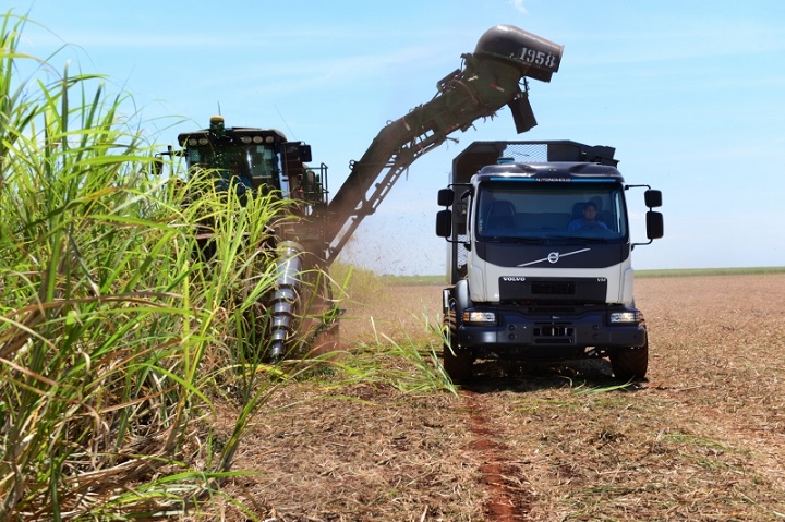 volvo-trucks-T2017_0111