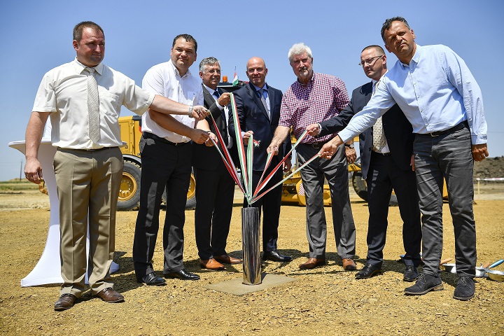 Muraközi István; Homolya Róbert; Puskás Béla Csaba; Vitányi István József