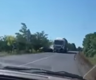 szemelyauto-kamionnal-utkozik-zamolynal-170719