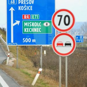 1233p-tablak-szlovakia-H.Szabo Sandor fekvetele