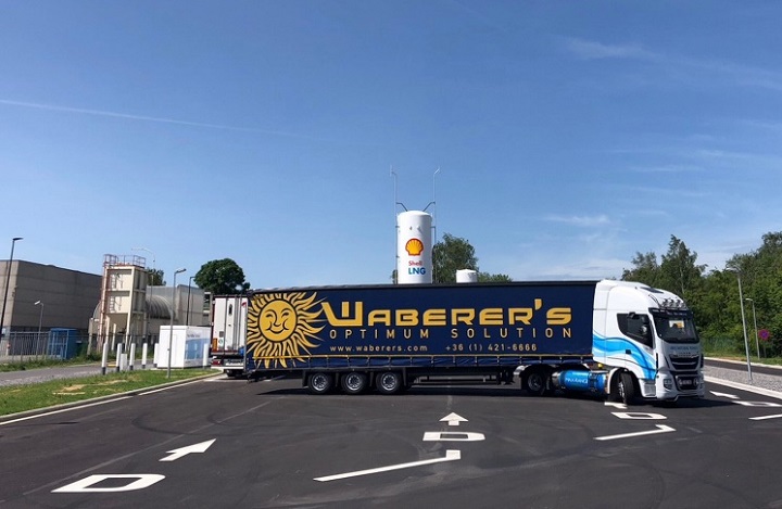 Földgáz meghajtású kamionokkal bővülhet a Waberer’s flottája