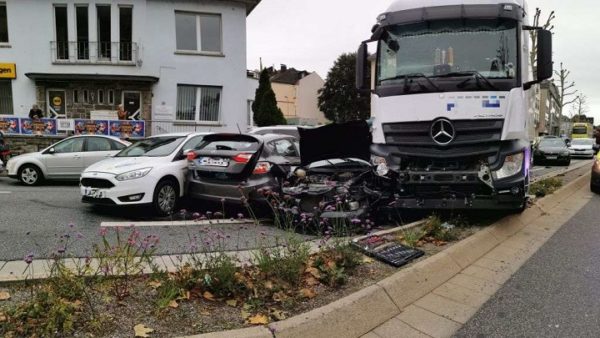 teherauto-baleset-nemetorszag-limburg-191007