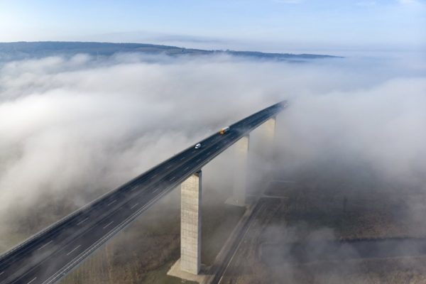 A kõröshegyi völgyhíd
