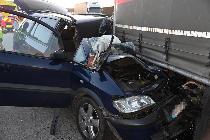 Halálos baleset történt az M0-s autóúton