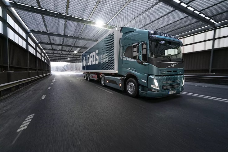 volvo-trucks-receives-record-order-for-electric-trucks-2