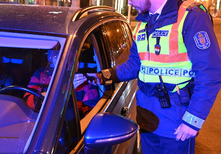Több tízezer sofőrt ellenőriztek a rendőrök az elmúlt hét napban