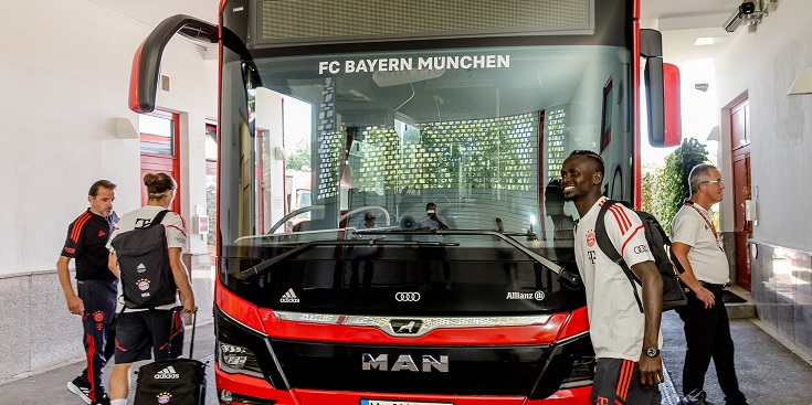 Szoros partnerkapcsolat: az FC Bayern München az MAN márkával tart a jövő felé
