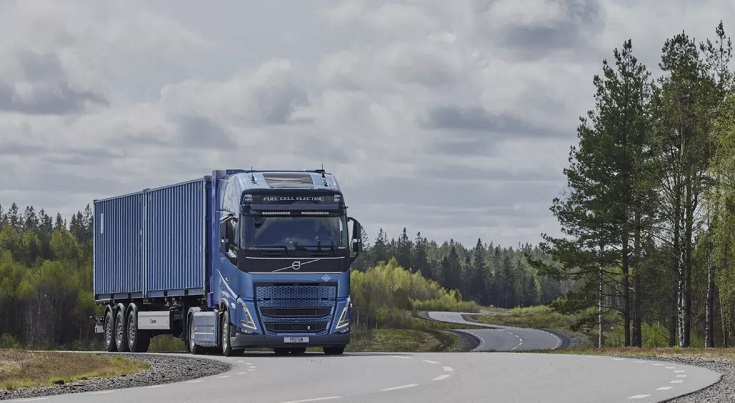 volvo-trucks-showcases-new-zero-emissions-truck-T2022-78893