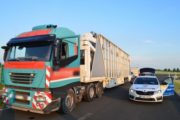 police-hu-kamion-ellenorzes-2_4109