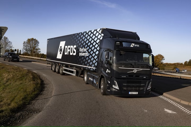 volvo-trucks-dfds-250A8121