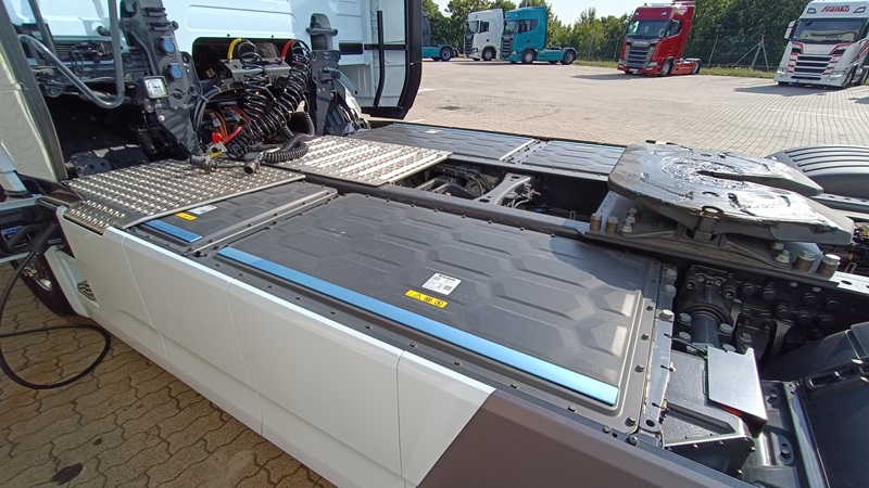 scania-45-r-elektromos-kamiom-teszt-hungarokamion-hu-IMG_20240829_160308