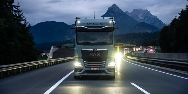 man-brenner-nightride-01-1