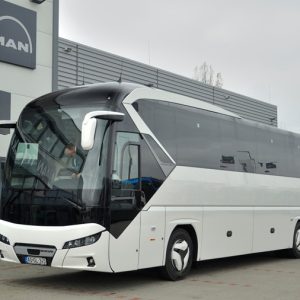 NEOPLAN Tourlinert választott a Csicsi Tours