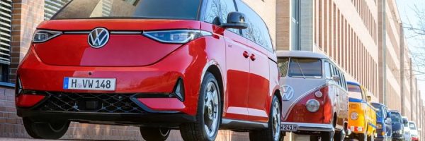 Az-atalakulas-hagyomanya-a-Volkswagen-Haszonjarmuvek-a-hannoveri-fo-gyaranak-70-2