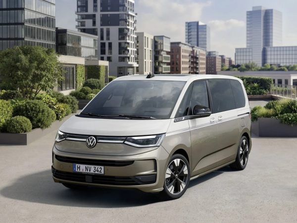 Az-uj-VW-Volkswagen-Multivan-startra-keszen