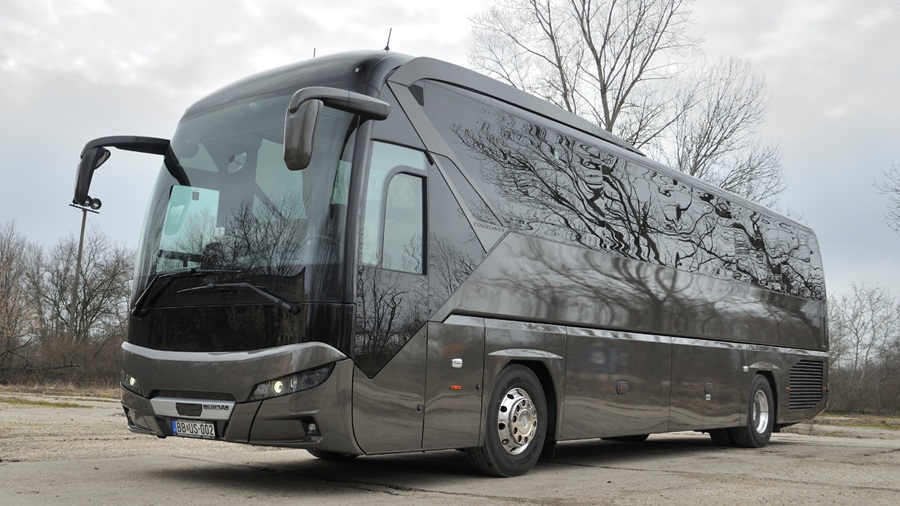 man-busz-garancia-sped-neoplan-tourliner-beszerzes