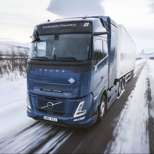 Erőteljes és üzemanyag-hatékony – ismerje meg a Volvo hidrogénhajtású teherautóját