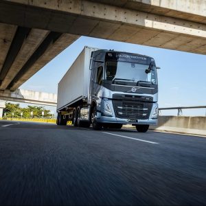 A Volvo Trucks teljesen új belső égésű motorgenerációja: kiemelkedő üzemanyag-hatékonysággal bír, és széles körű alternatív üzemanyag-használatot tesz lehetővé