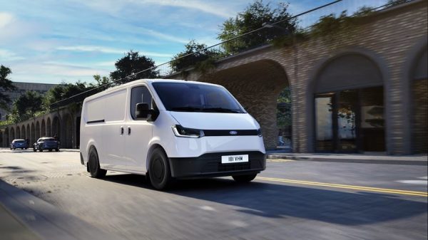 2026_Ford_Transit_City_L1H1_02