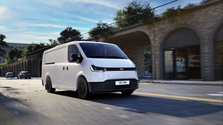 2026_Ford_Transit_City_L1H1_02