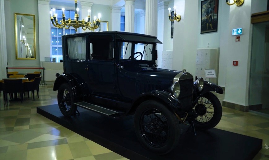 Ford-T-model-Magyar-Nemzeti-Múzeumban-YouTube