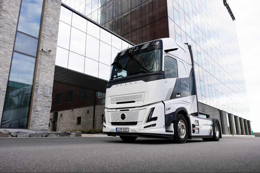 volvo-trucks-0D3A2230-1