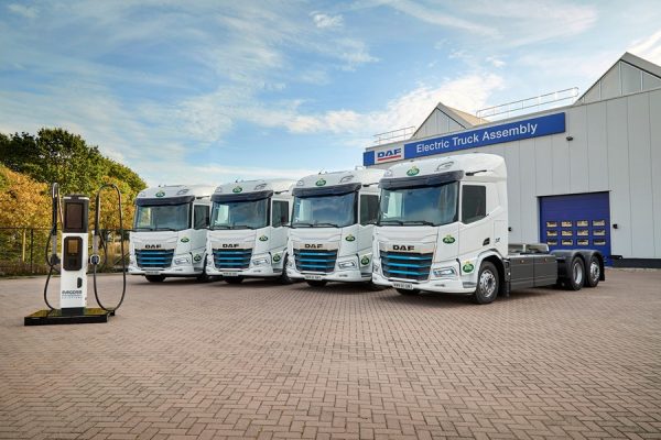 Arla-Foods-improves-its-transport-with-DAF-XD-Electric-03