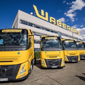 Magyarországon elsőként állít munkába akár 700 kilométeres hatótávú elektromos Volvo vontatókat nemzetközi fuvarozásban a Waberer’s